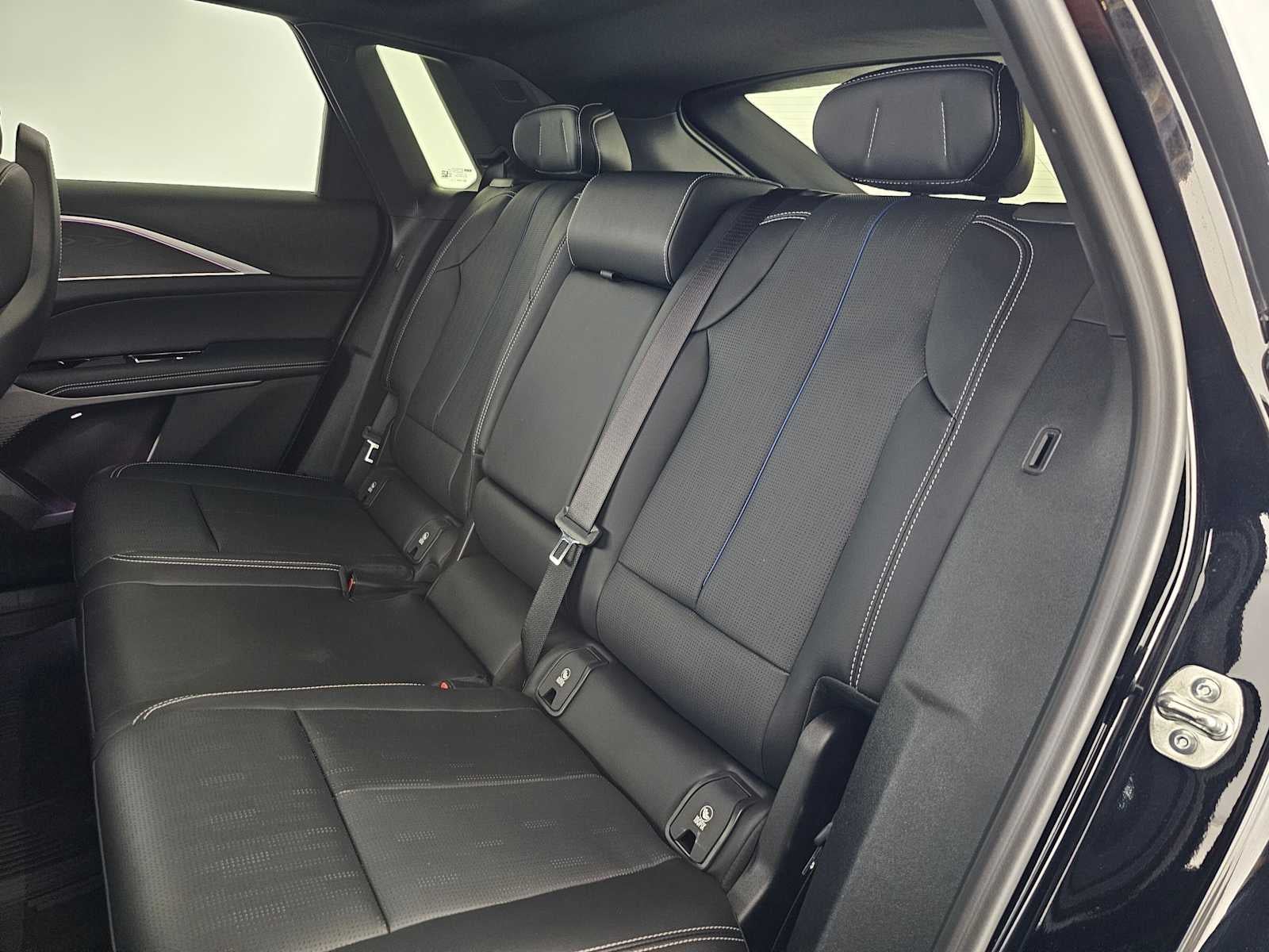 2025 Cadillac LYRIQ Luxury
