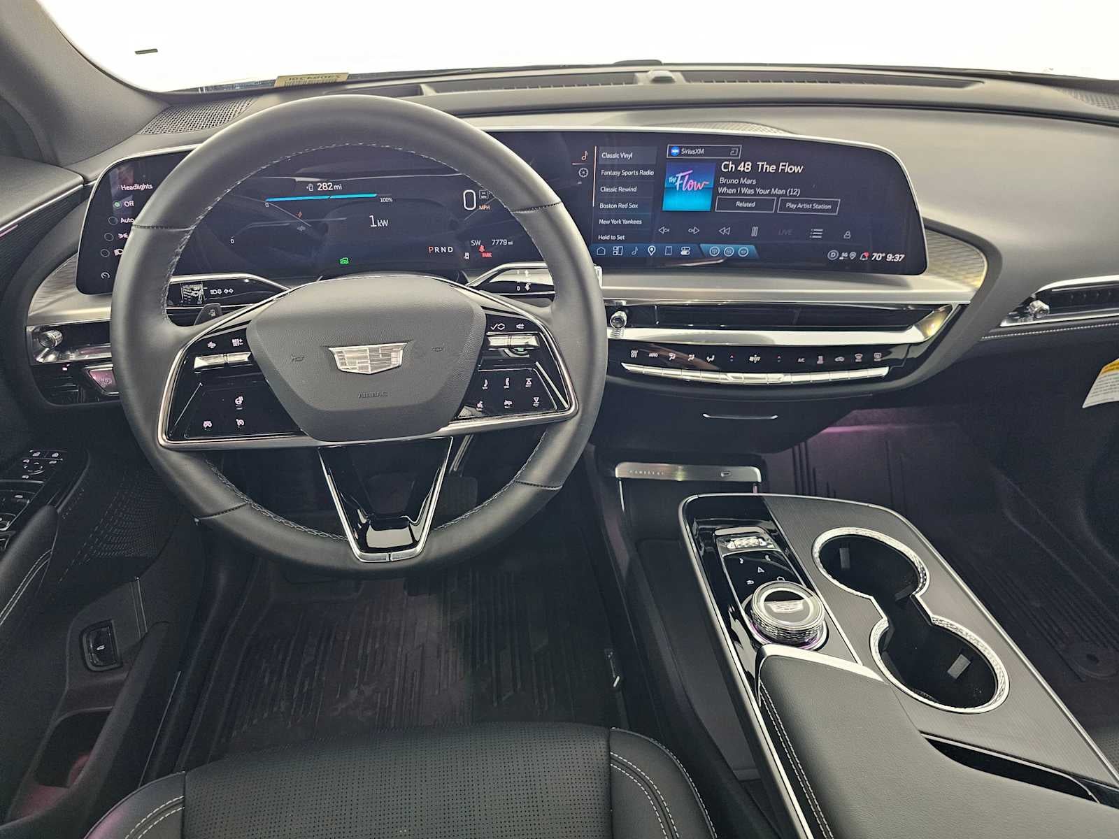 2025 Cadillac LYRIQ Luxury