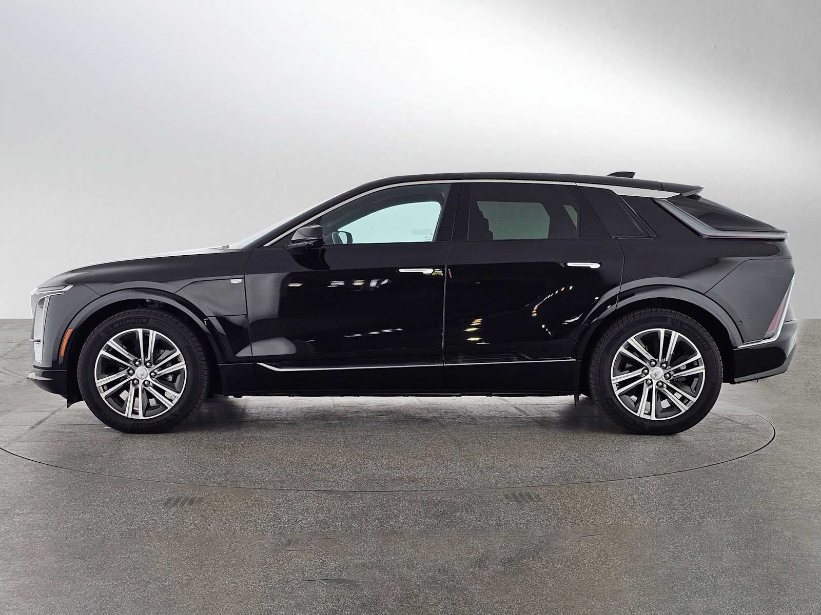 2025 Cadillac LYRIQ Luxury