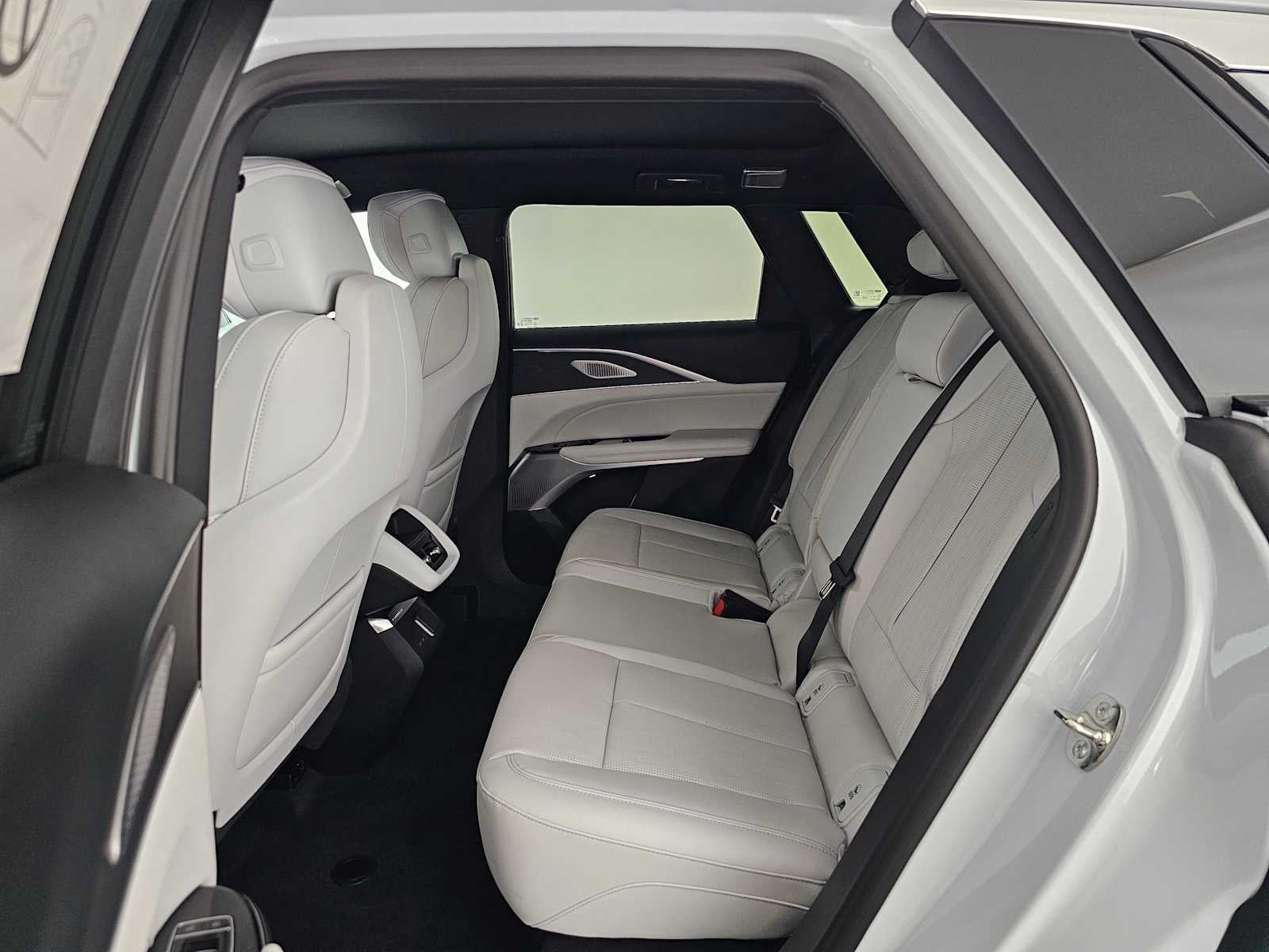 2026 Cadillac LYRIQ Premium Luxury