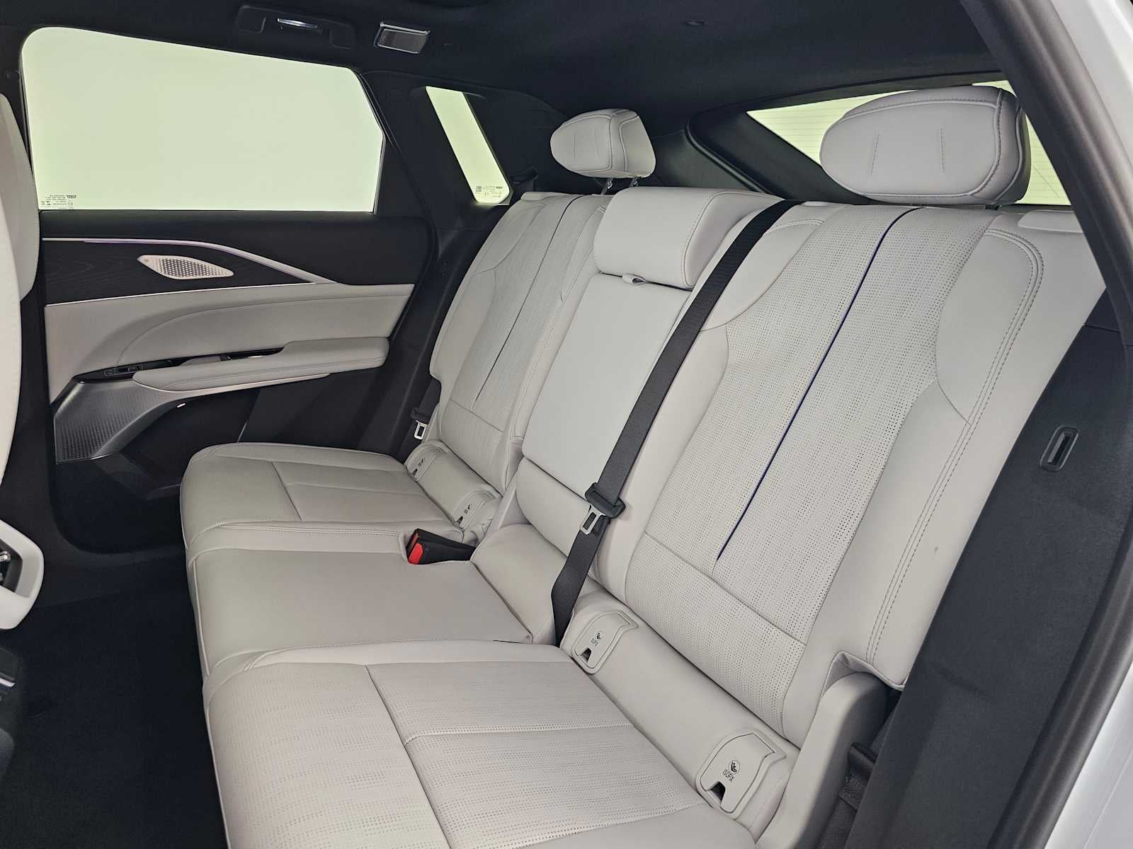 2026 Cadillac LYRIQ Premium Luxury
