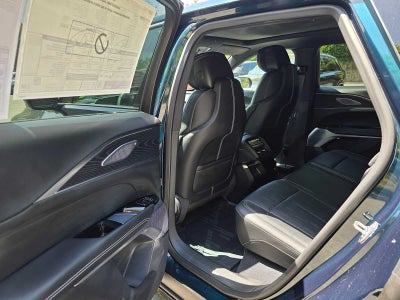 2025 Cadillac LYRIQ Luxury