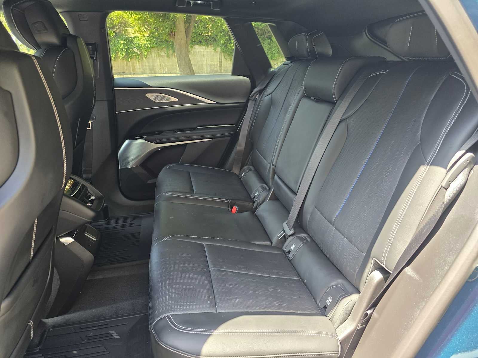 2025 Cadillac LYRIQ Luxury