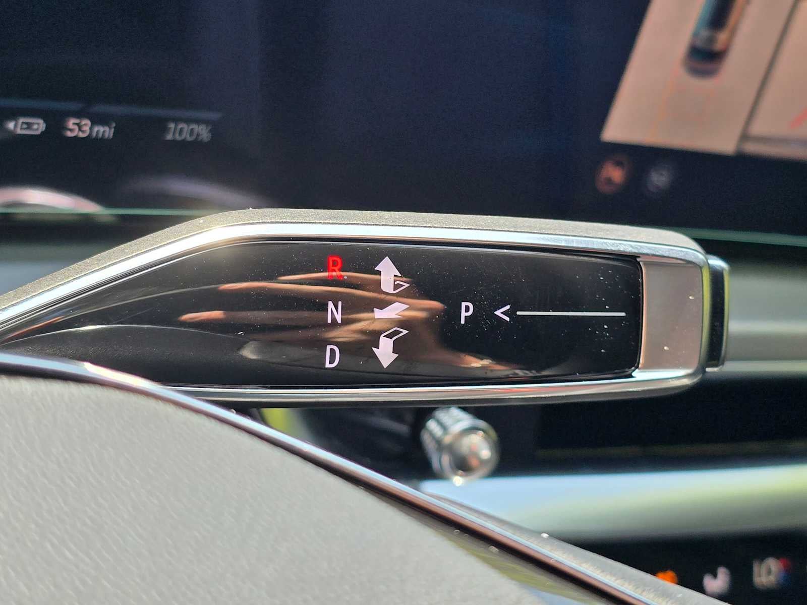 2025 Cadillac LYRIQ Luxury