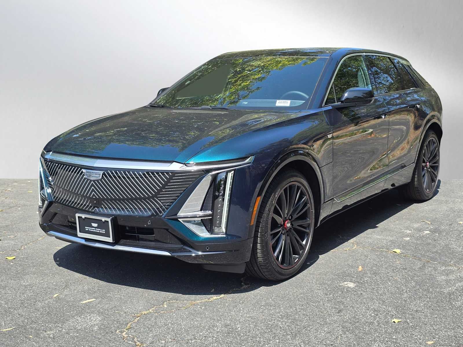 2025 Cadillac LYRIQ Luxury