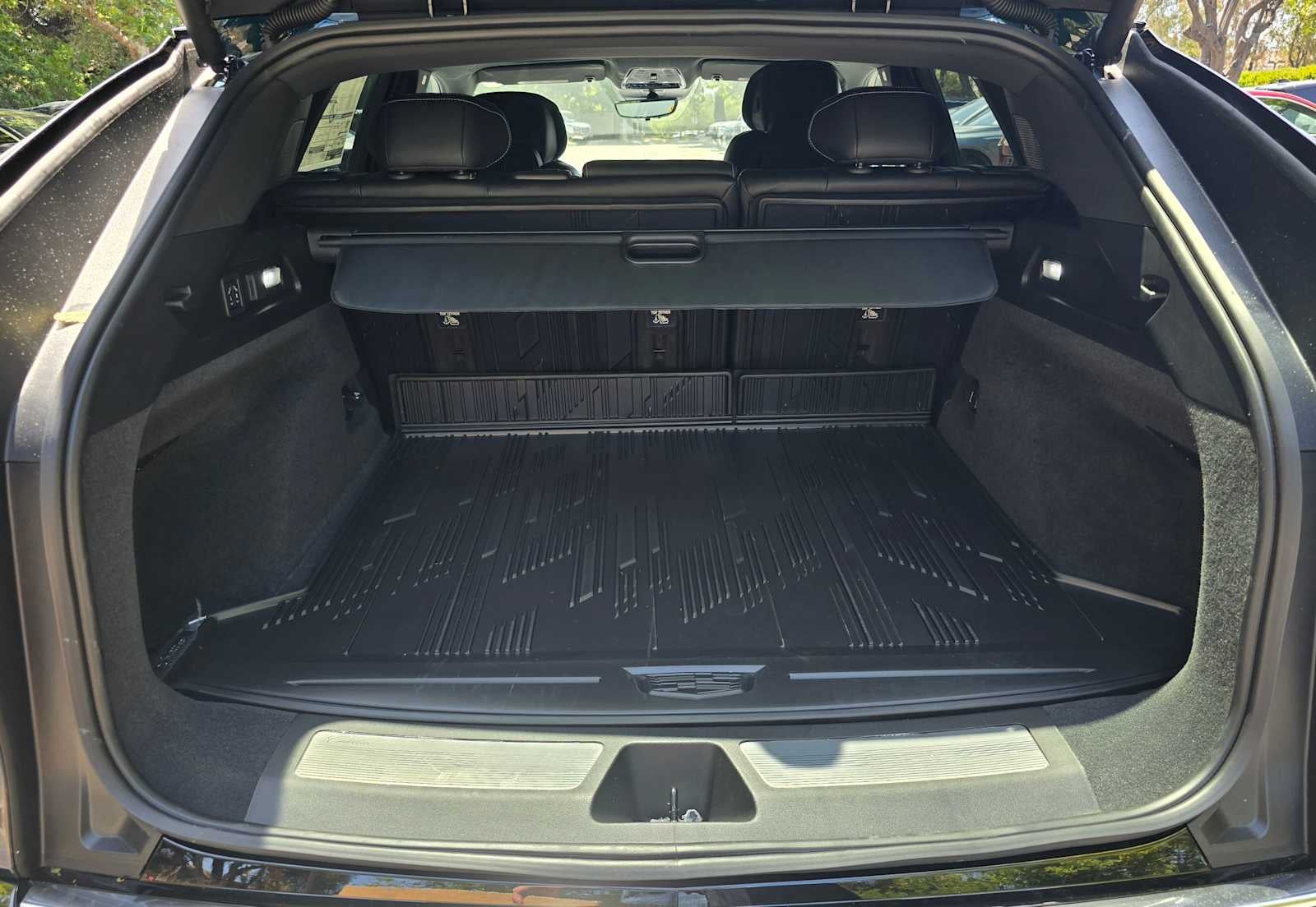 2025 Cadillac LYRIQ Luxury