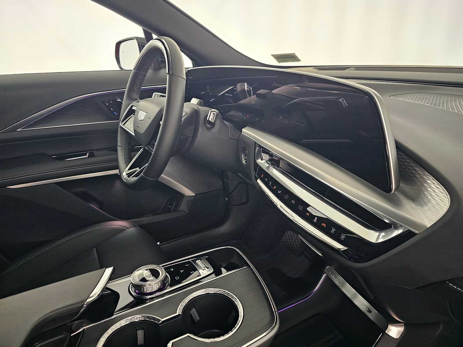 2025 Cadillac LYRIQ Luxury