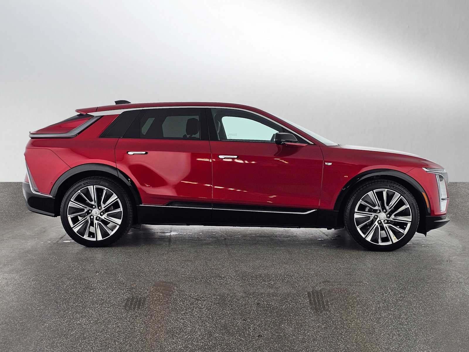 2025 Cadillac LYRIQ Luxury