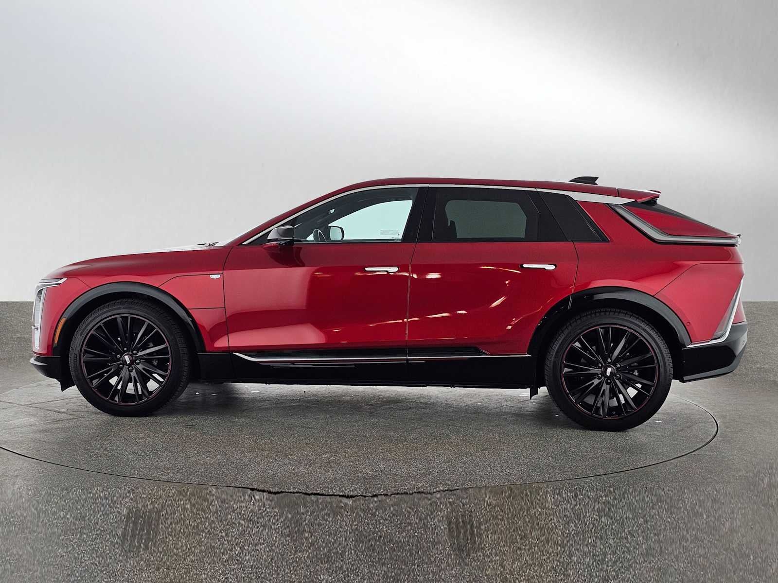 2025 Cadillac LYRIQ Luxury