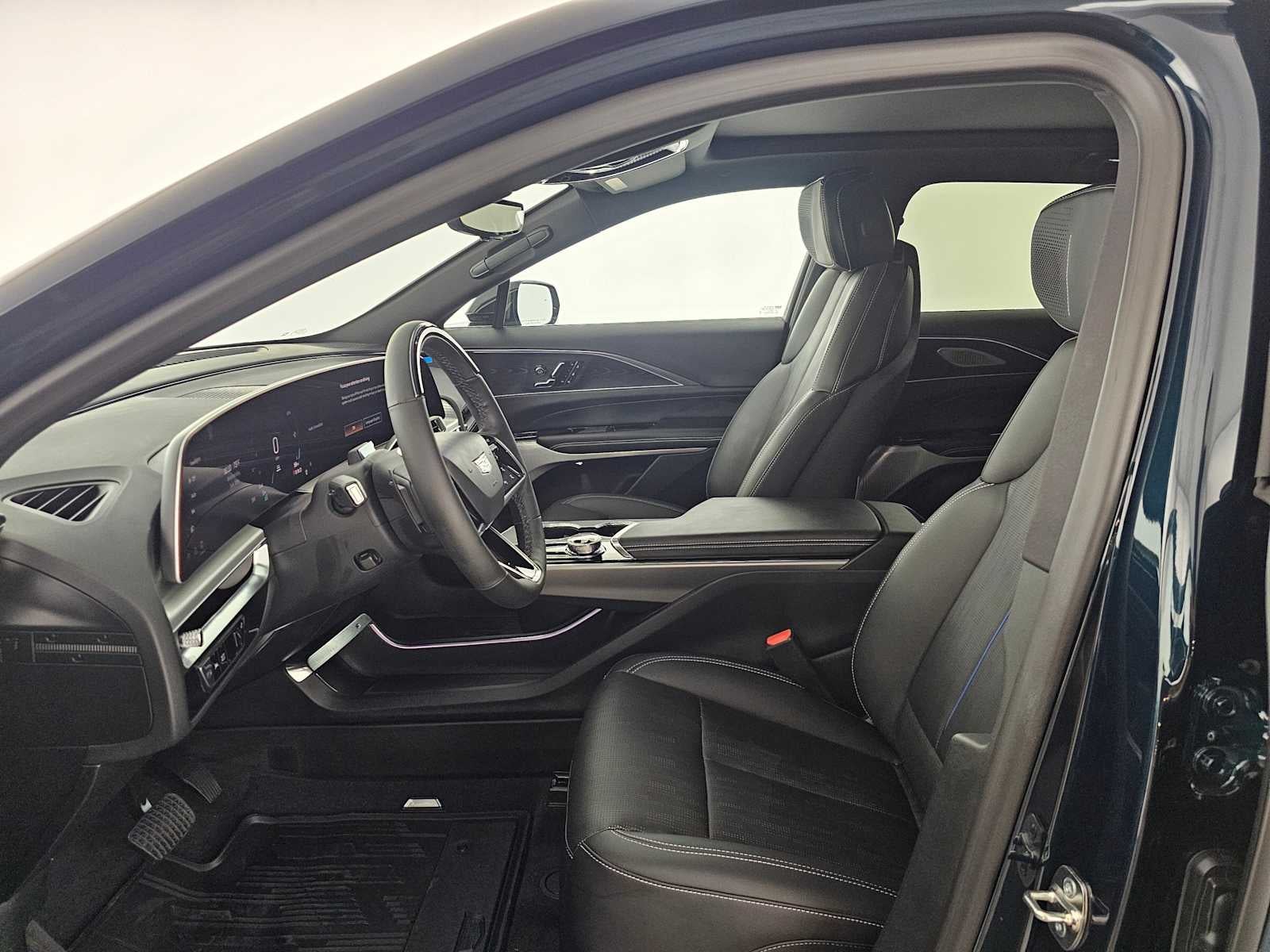 2025 Cadillac LYRIQ Luxury