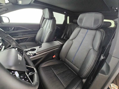 2025 Cadillac LYRIQ Luxury