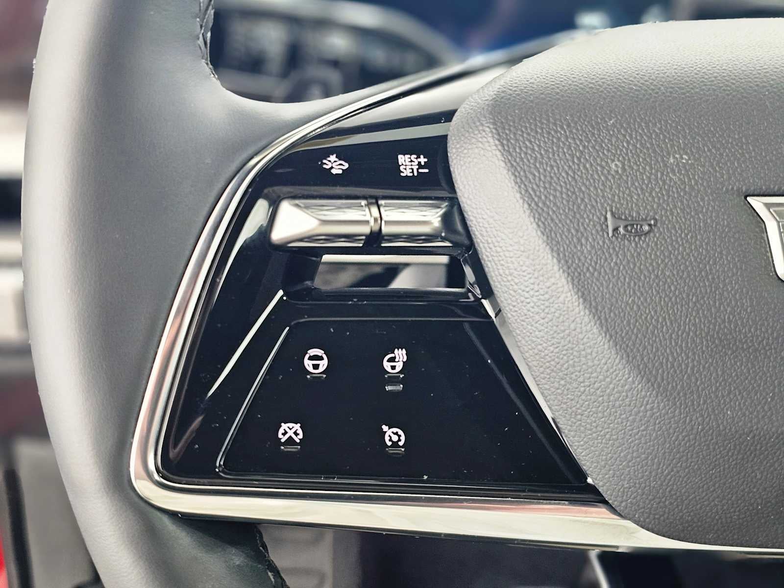 2025 Cadillac LYRIQ Luxury