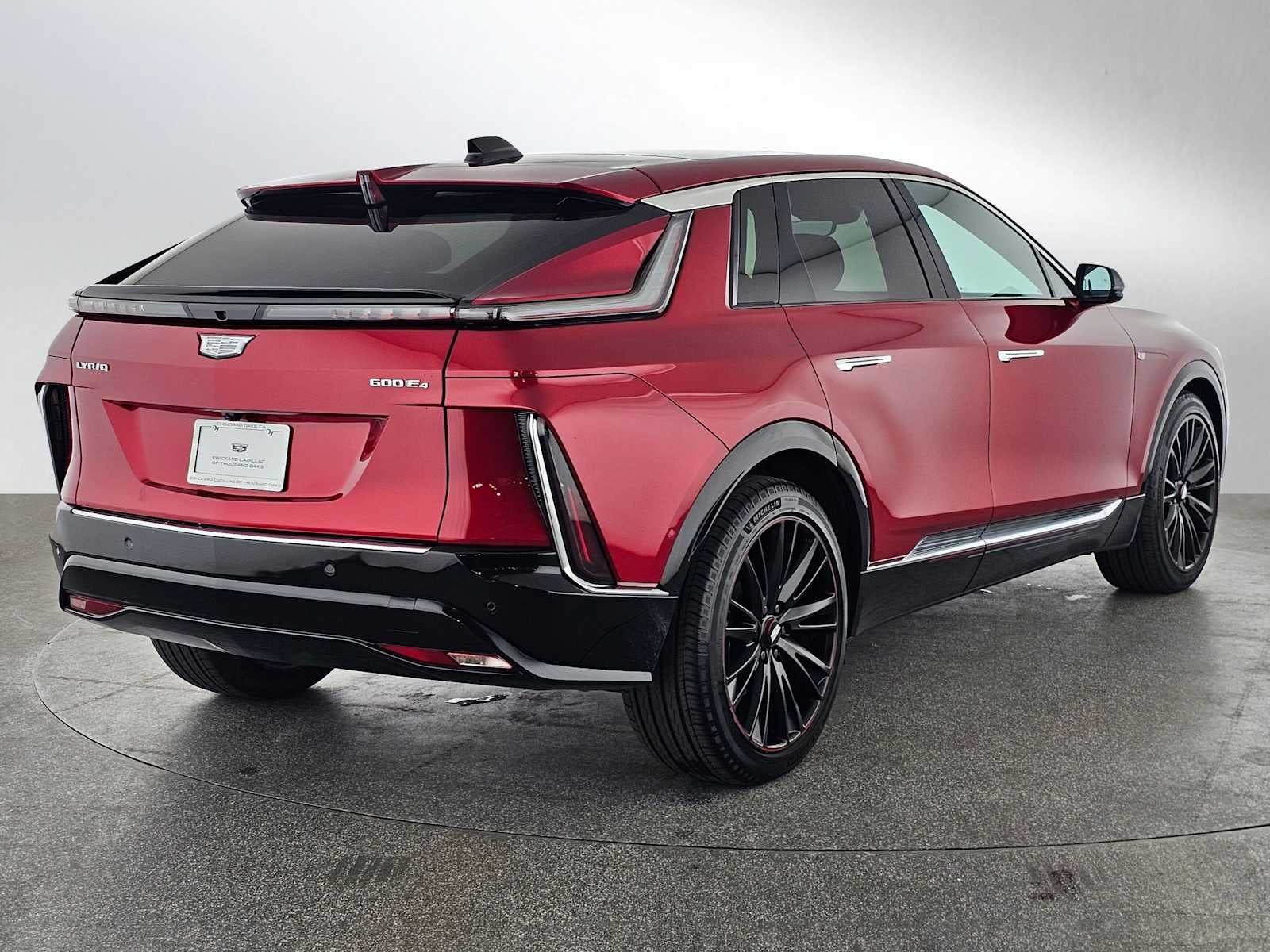 2025 Cadillac LYRIQ Luxury