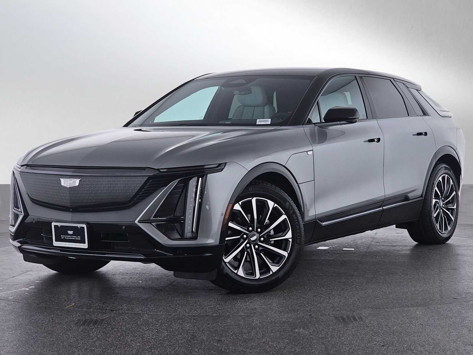 2025 Cadillac LYRIQ Sport