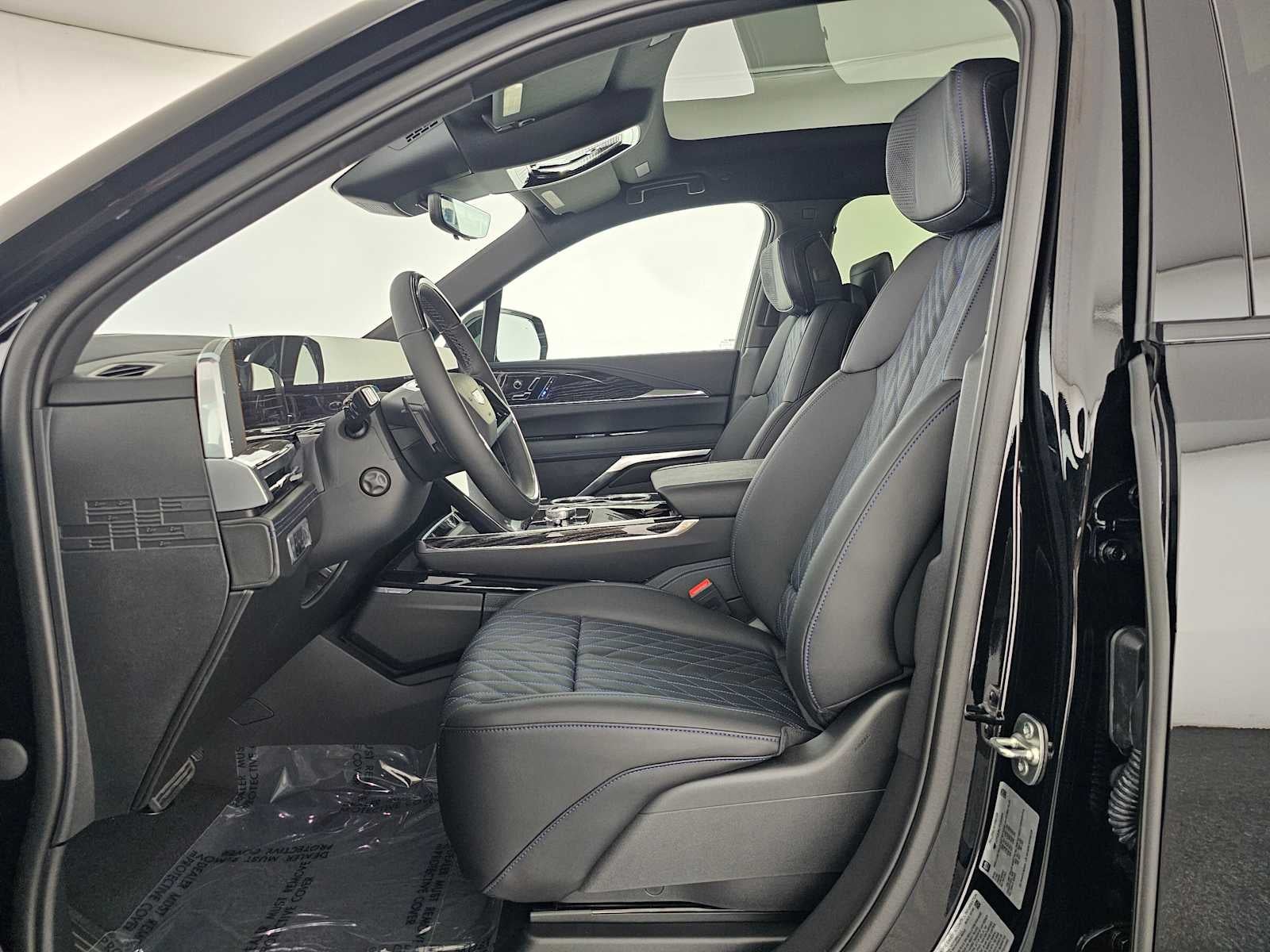 2026 Cadillac ESCALADE IQL Luxury