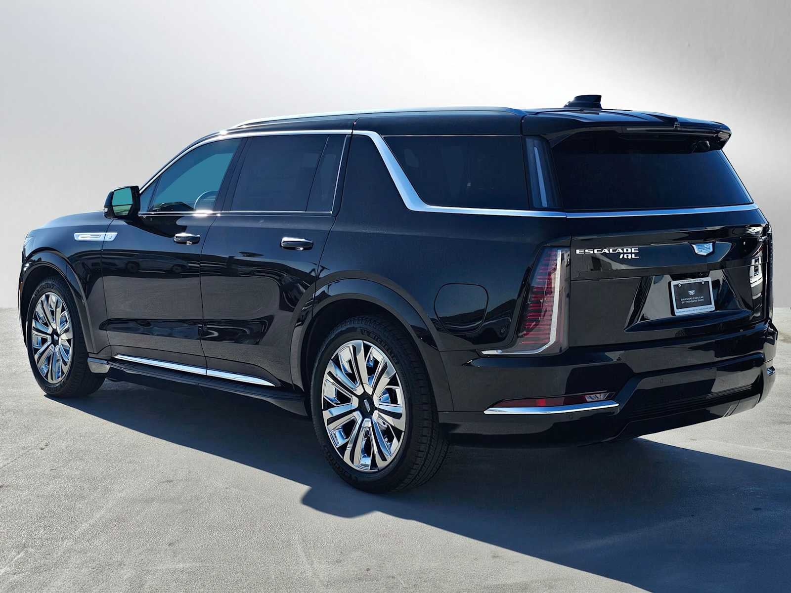 2026 Cadillac ESCALADE IQL Luxury