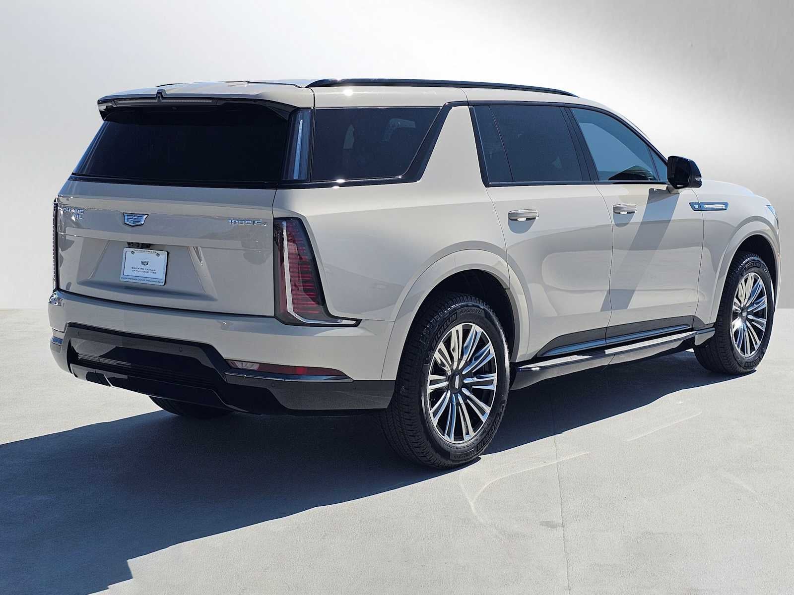 2026 Cadillac ESCALADE IQL Sport