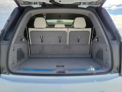 2026 Cadillac ESCALADE IQL Sport