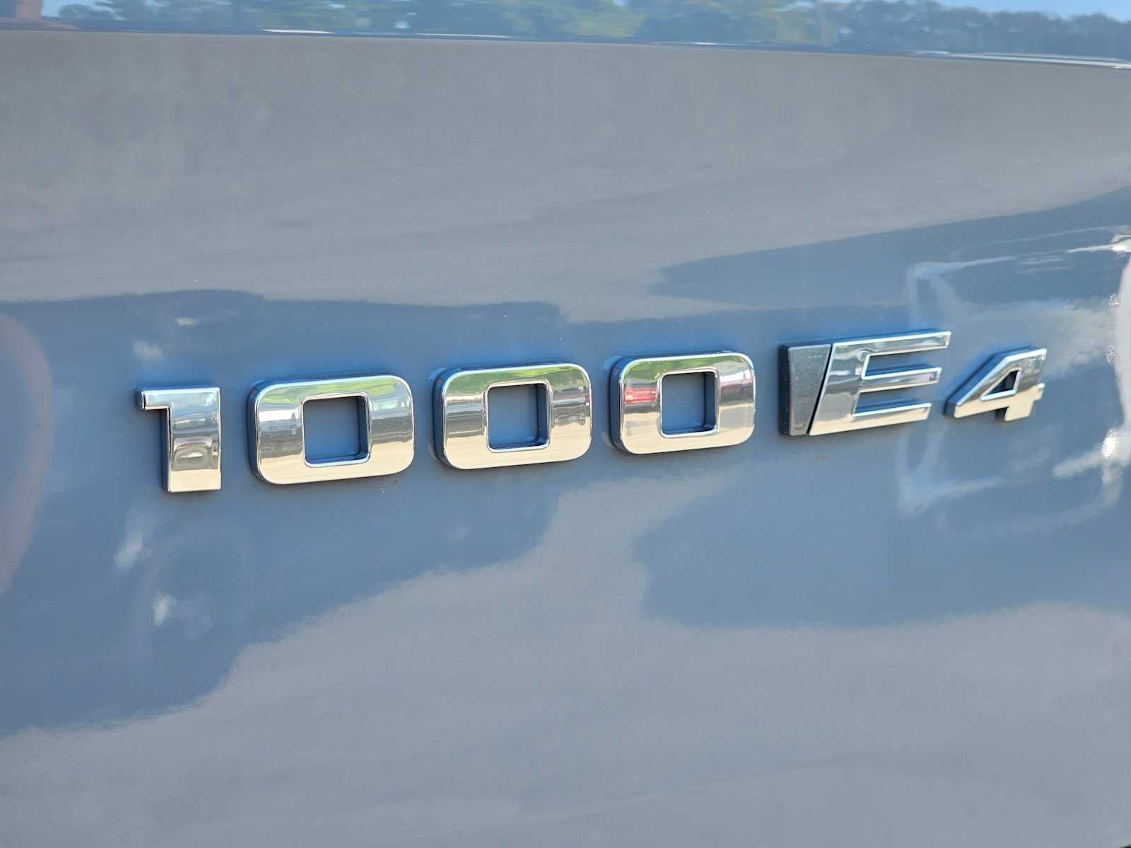 2026 Cadillac ESCALADE IQL Premium Sport