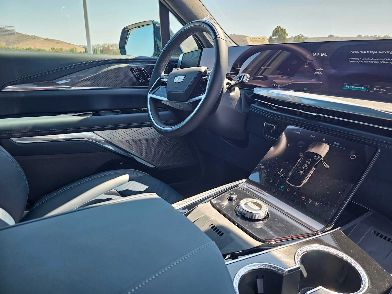 2026 Cadillac ESCALADE IQL Premium Sport