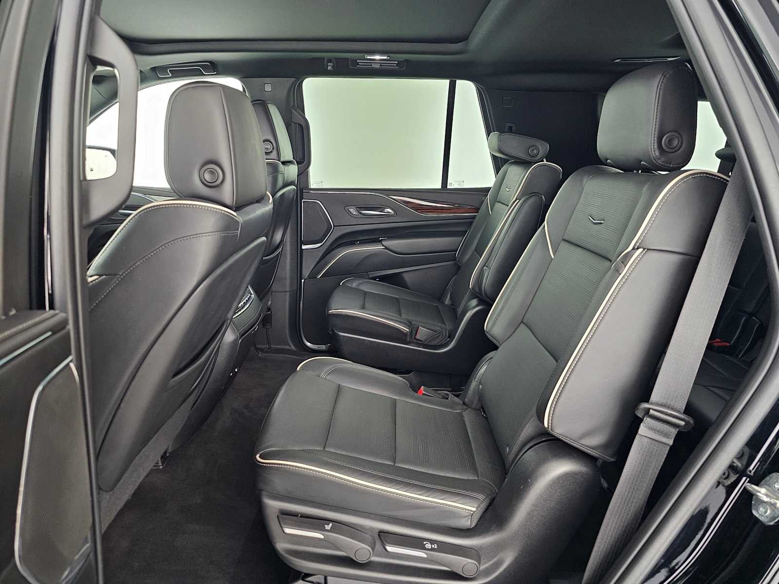 2023 Cadillac Escalade 4WD Premium Luxury