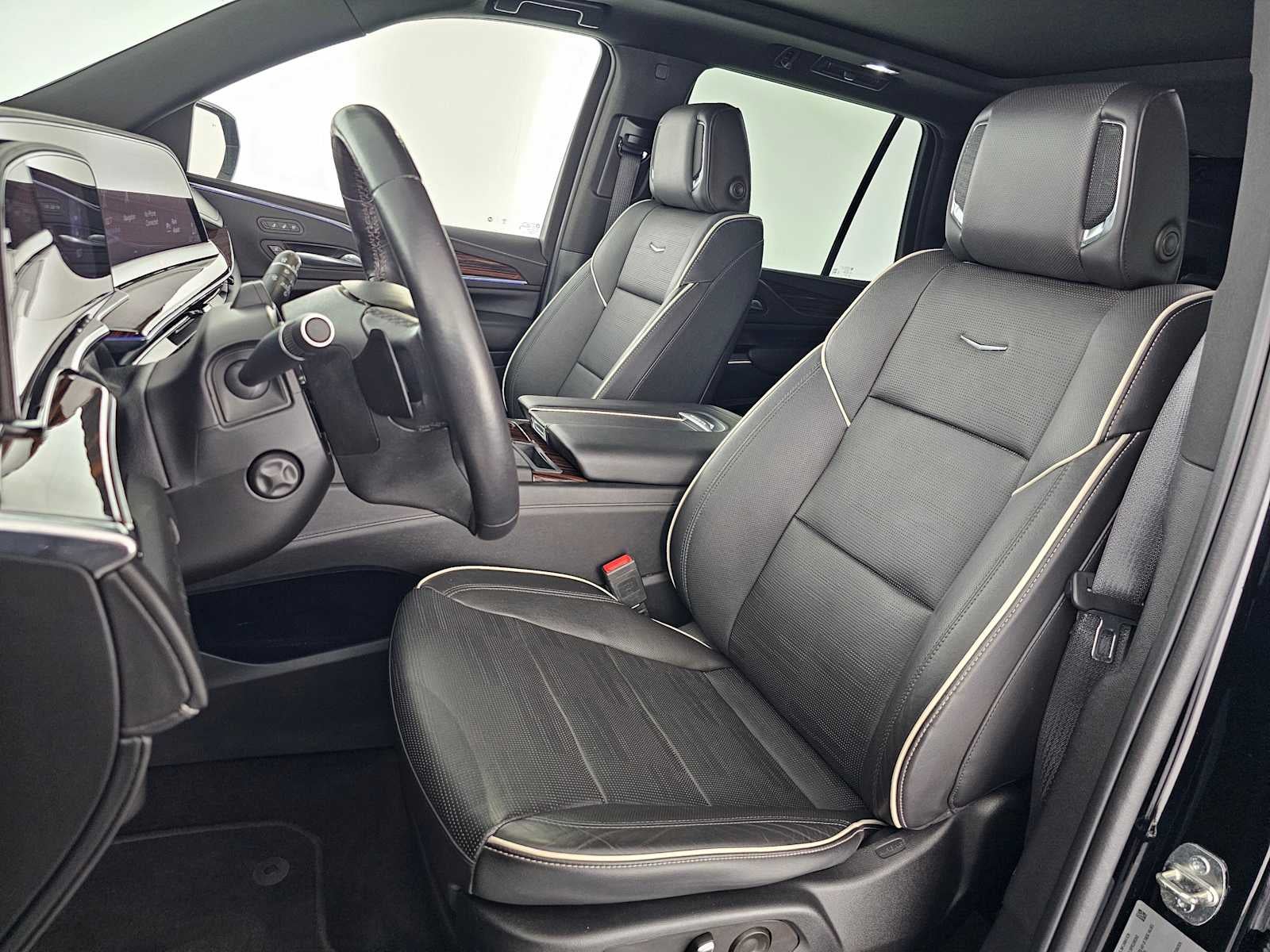 2023 Cadillac Escalade 4WD Premium Luxury