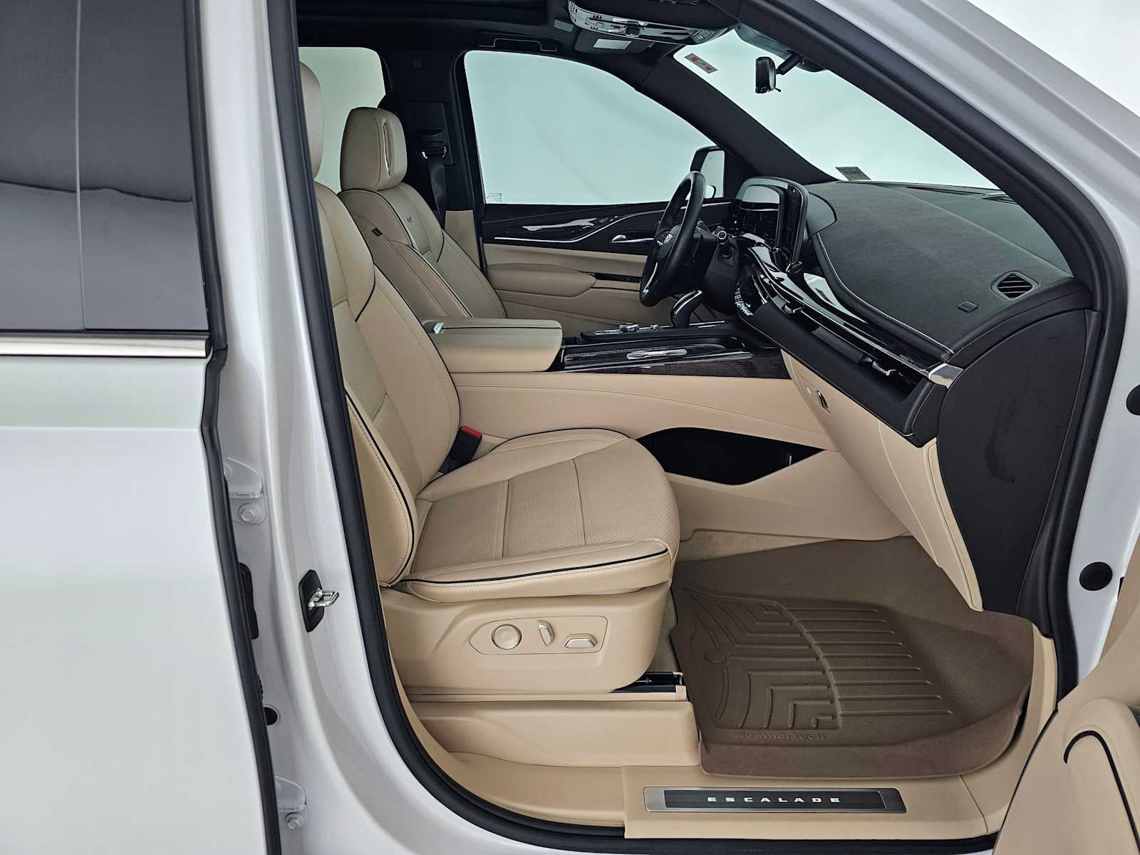 2023 Cadillac Escalade 4WD Premium Luxury