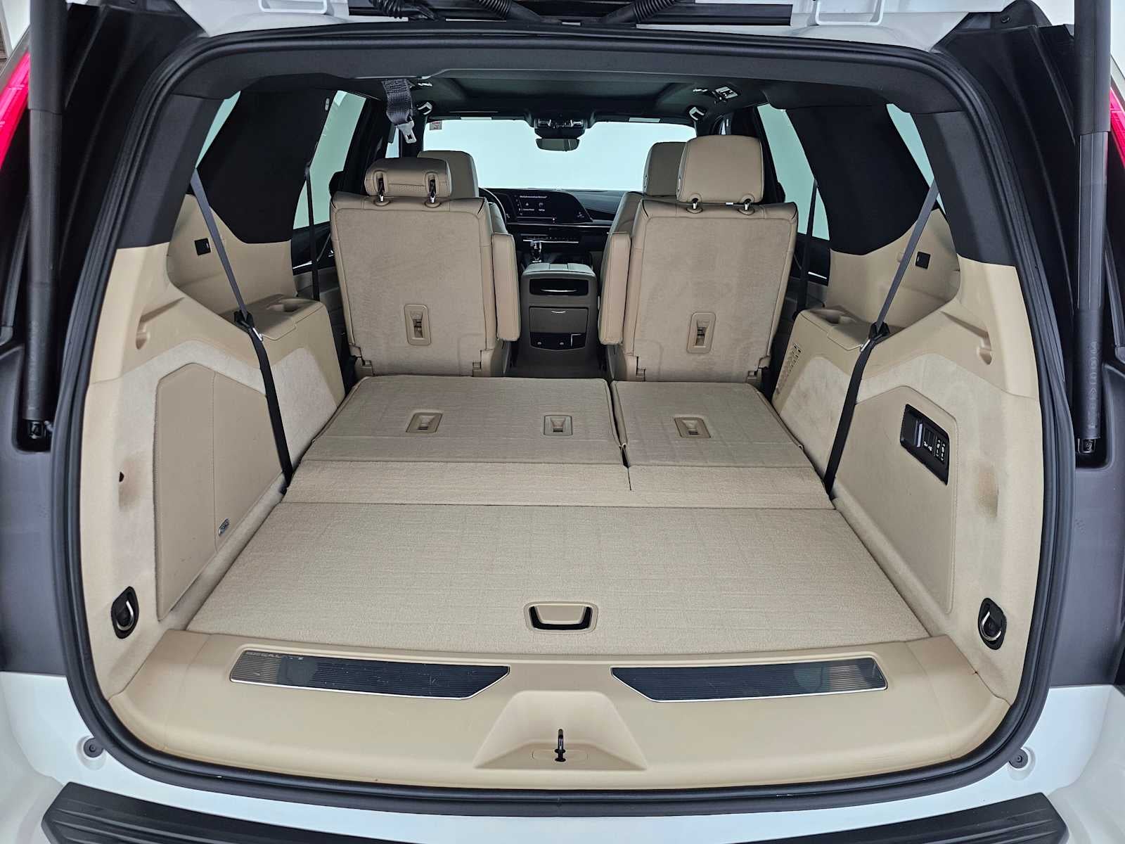 2023 Cadillac Escalade 4WD Premium Luxury
