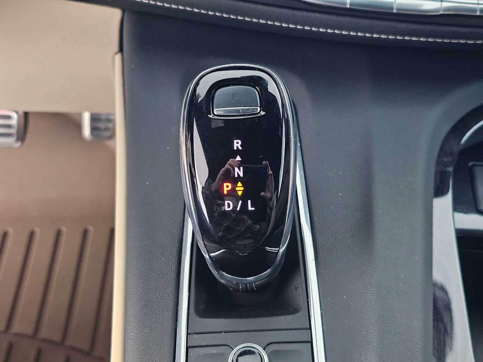 2023 Cadillac Escalade 4WD Premium Luxury