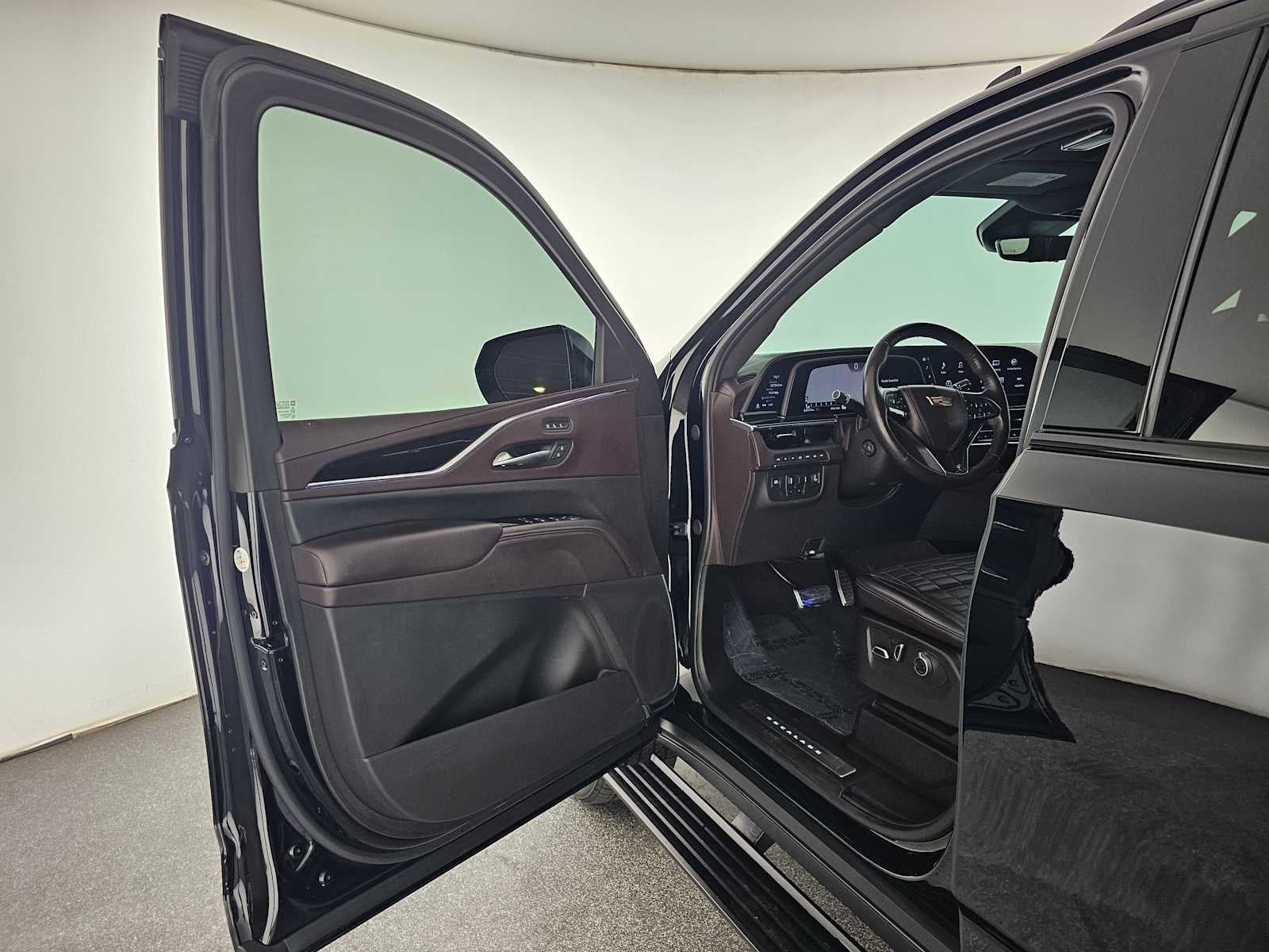 2024 Cadillac Escalade 4WD Sport Platinum