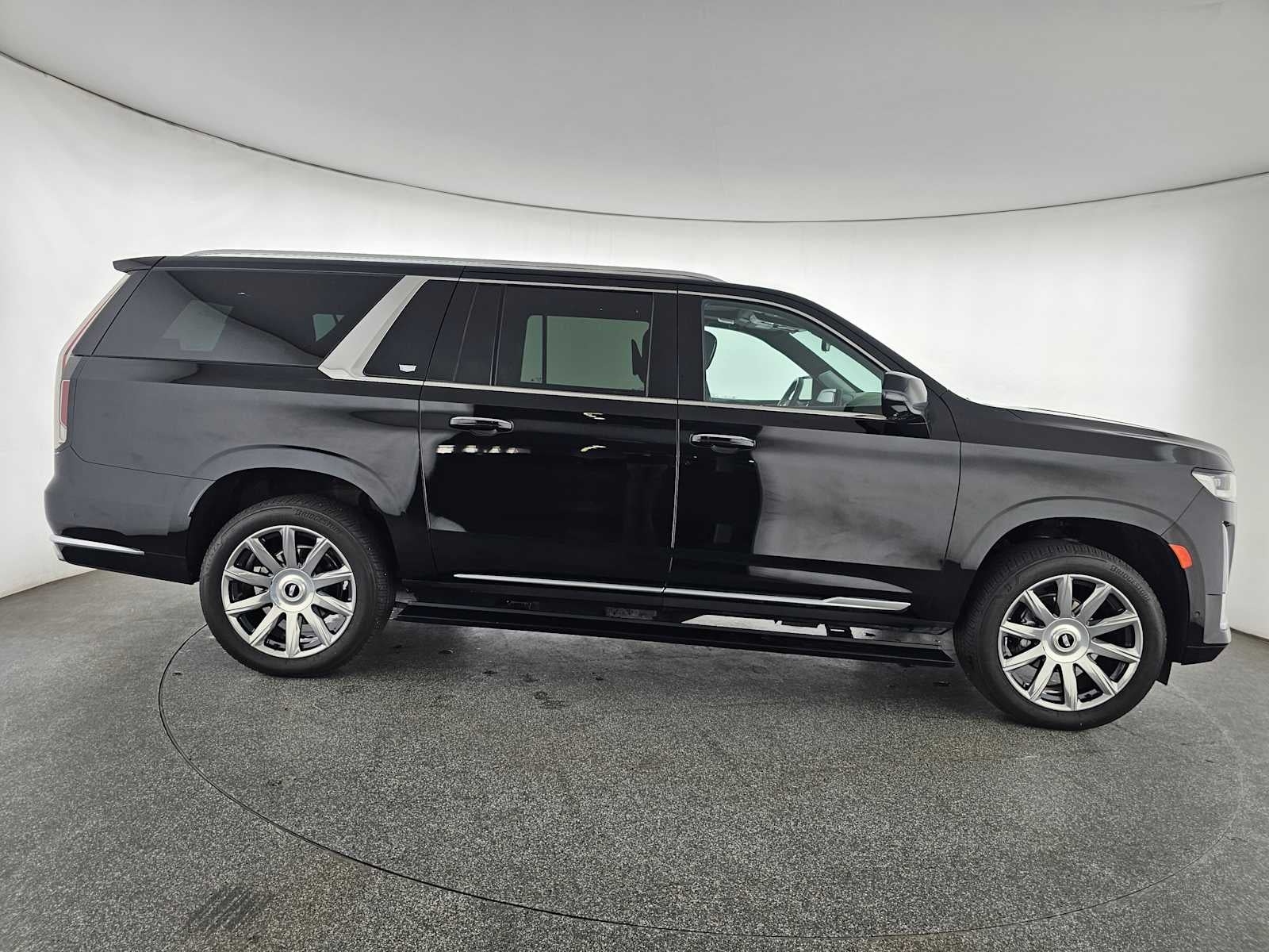2024 Cadillac Escalade ESV 4WD Premium Luxury Platinum