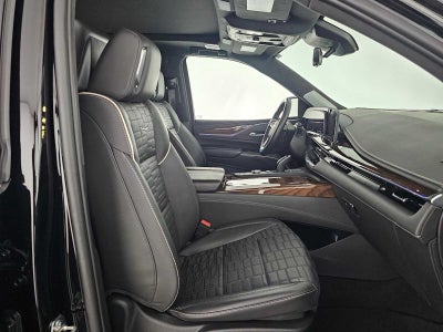 2024 Cadillac Escalade ESV 4WD Premium Luxury Platinum