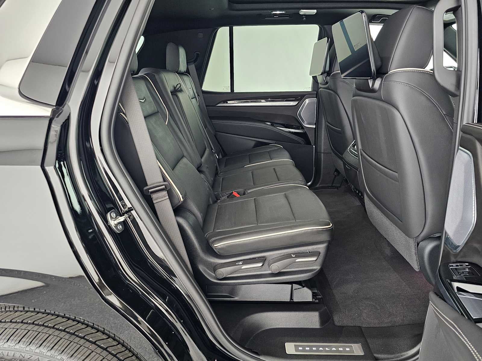 2026 Cadillac Escalade 4WD Luxury