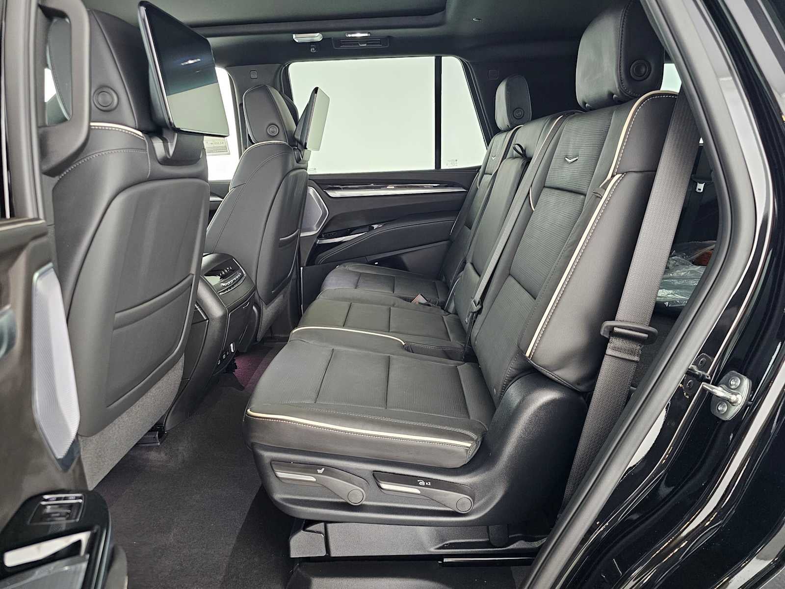 2026 Cadillac Escalade 4WD Luxury