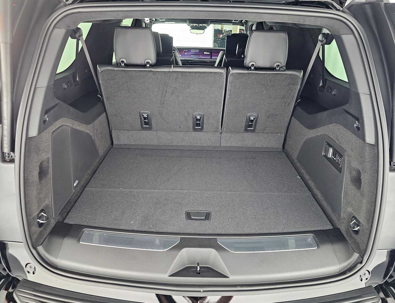 2026 Cadillac Escalade ESV 4WD Platinum Sport