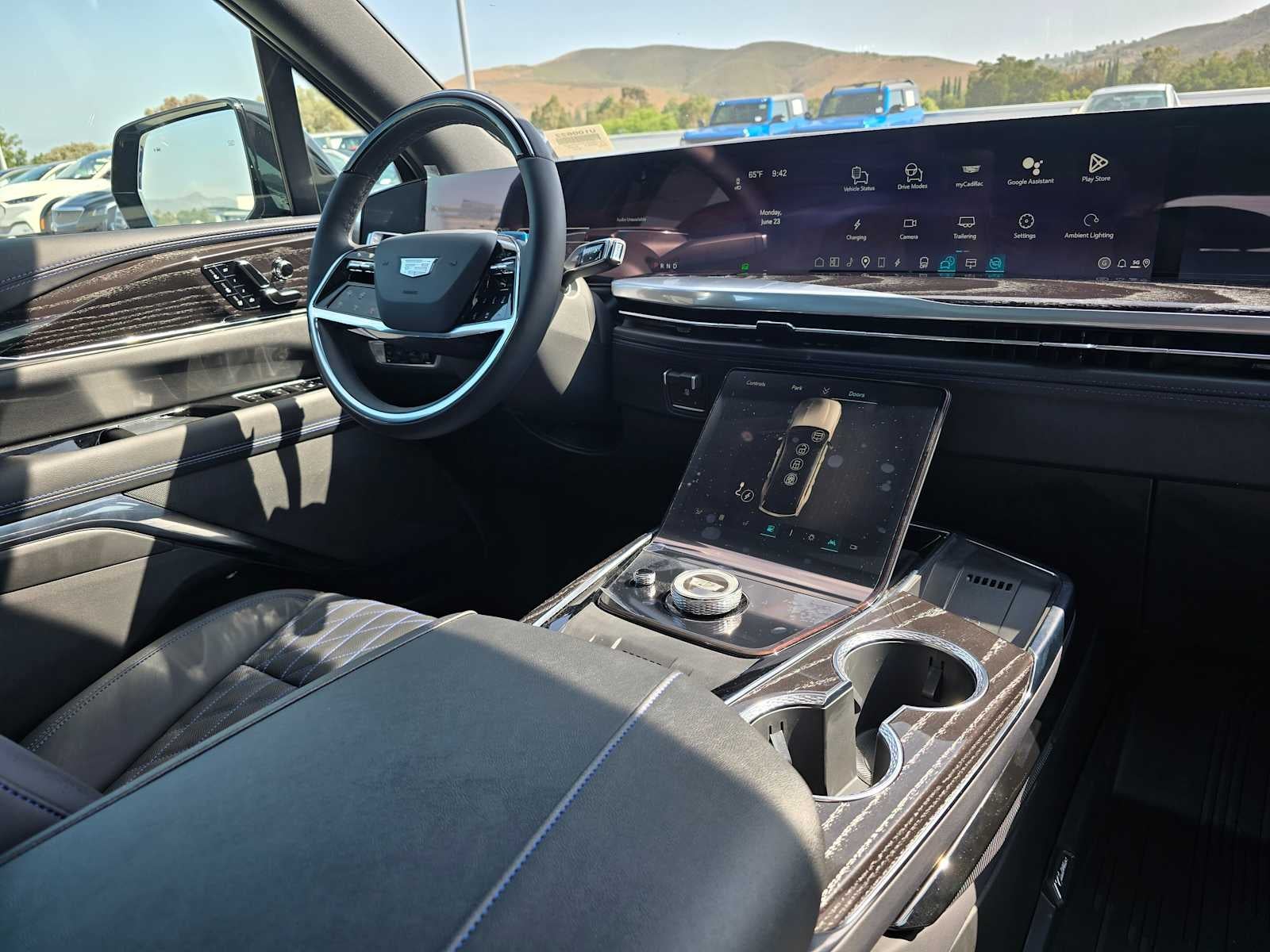 2026 Cadillac ESCALADE IQ Luxury