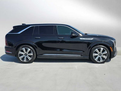 2026 Cadillac ESCALADE IQ Luxury