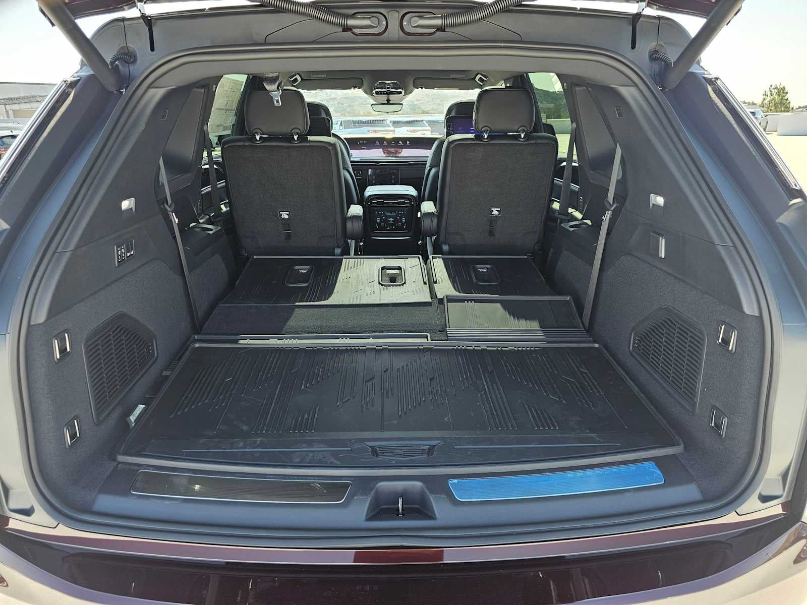 2026 Cadillac ESCALADE IQ Sport