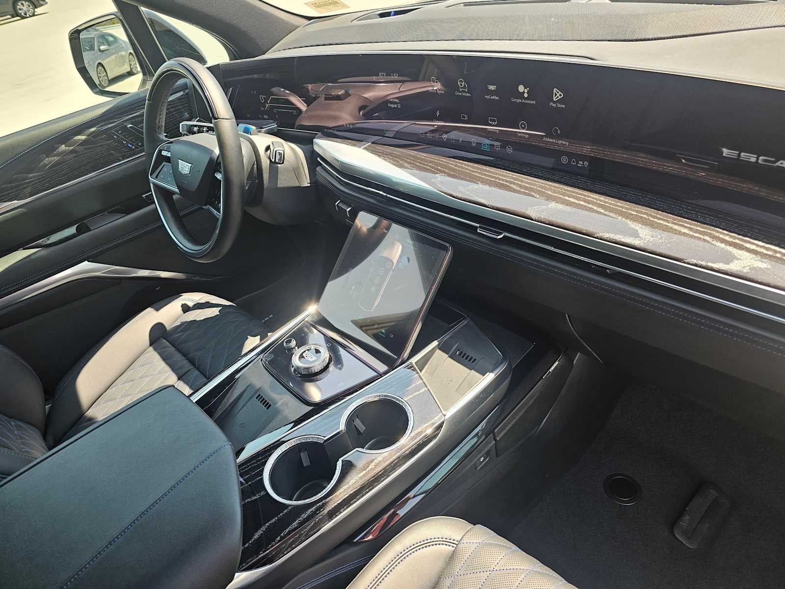 2026 Cadillac ESCALADE IQ Sport