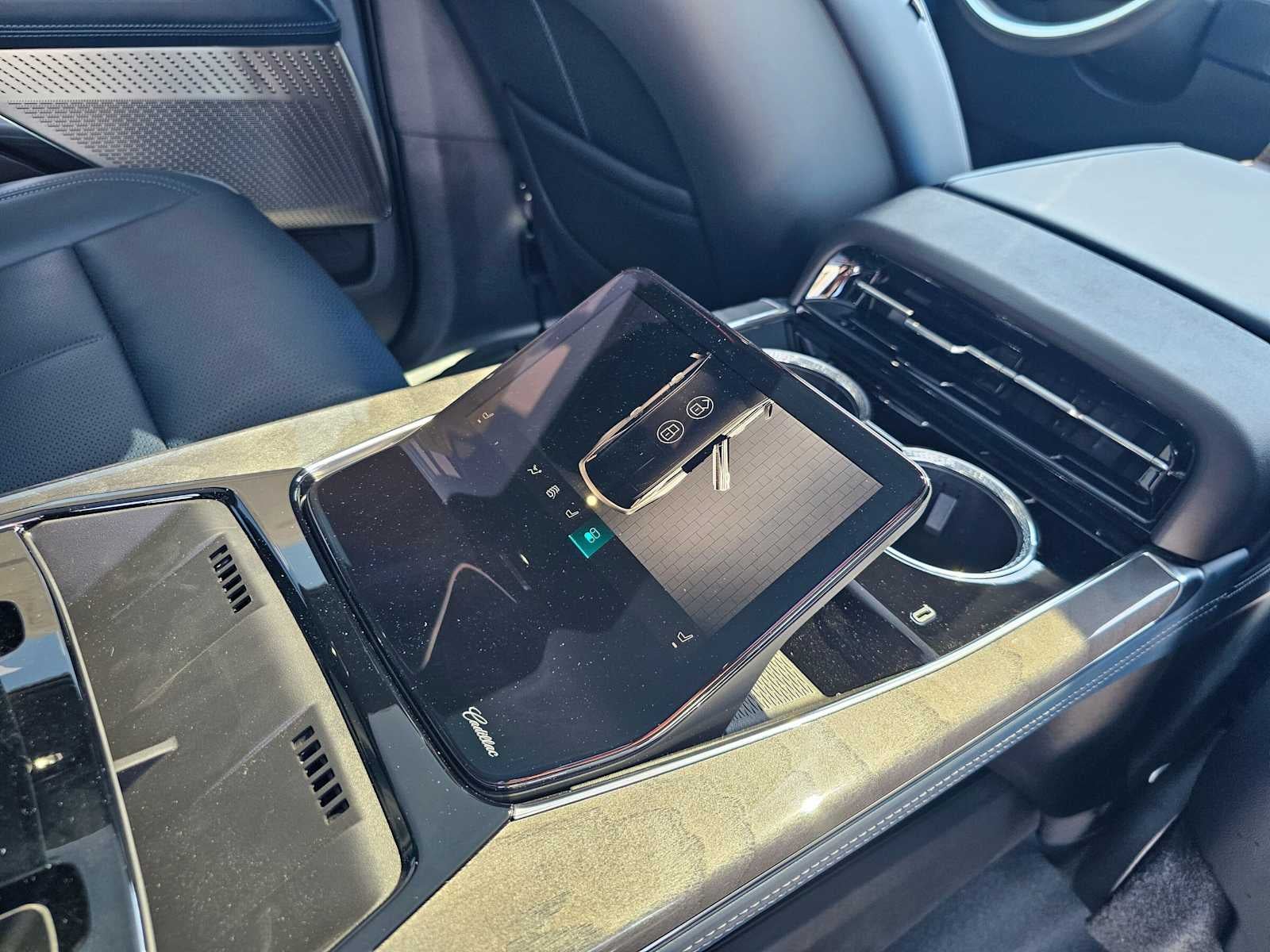 2026 Cadillac ESCALADE IQ Premium Sport