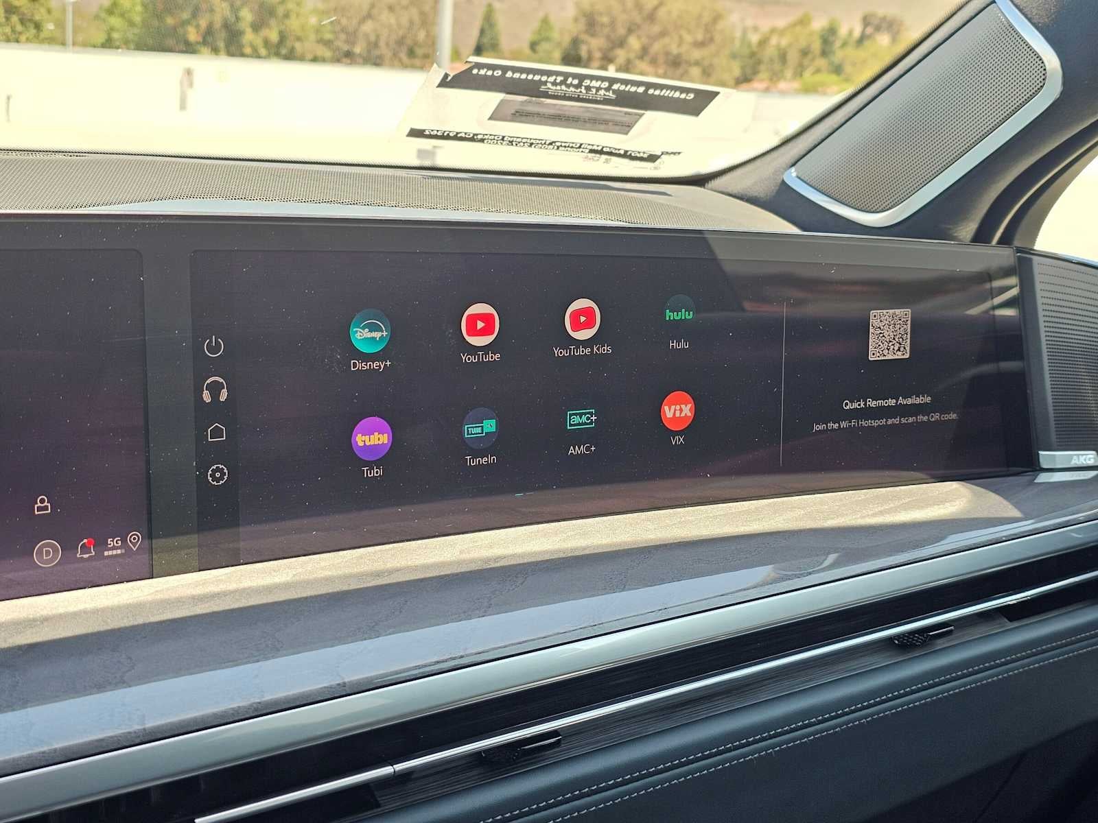 2025 Cadillac ESCALADE IQ Sport 2