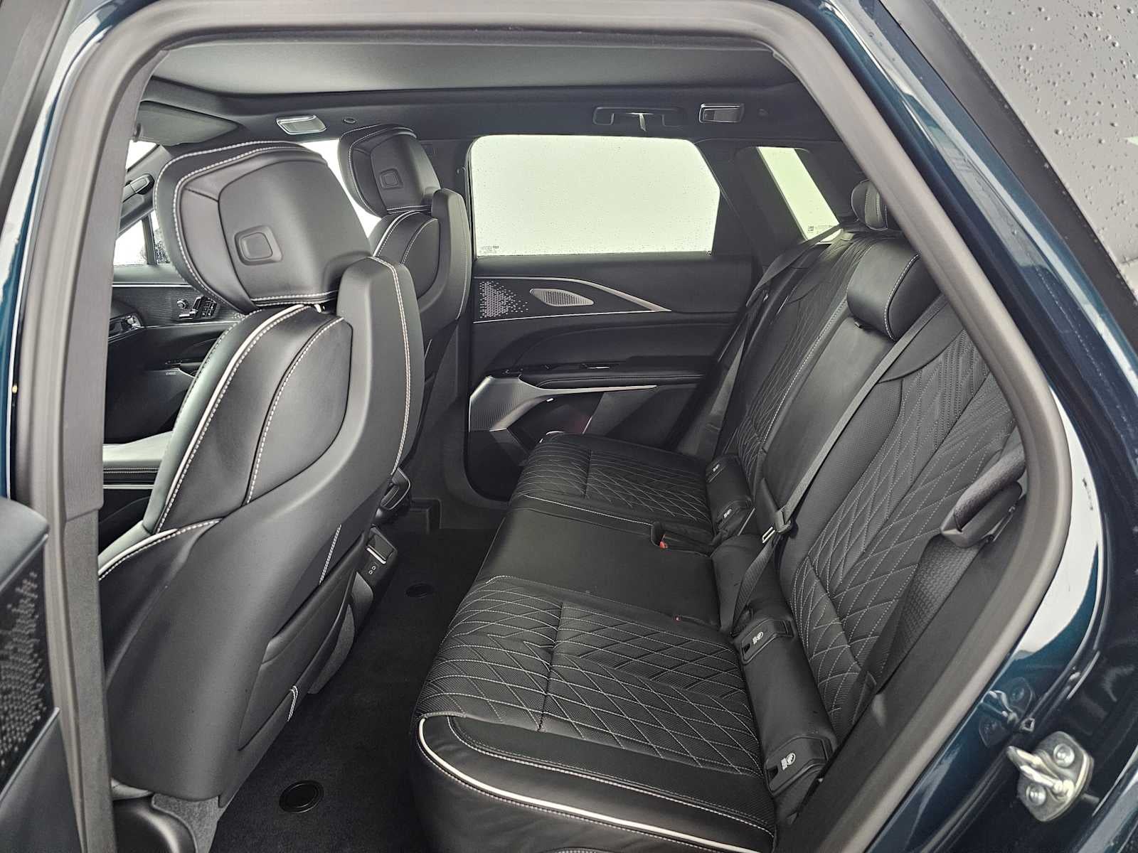 2026 Cadillac LYRIQ LYRIQ-V Premium