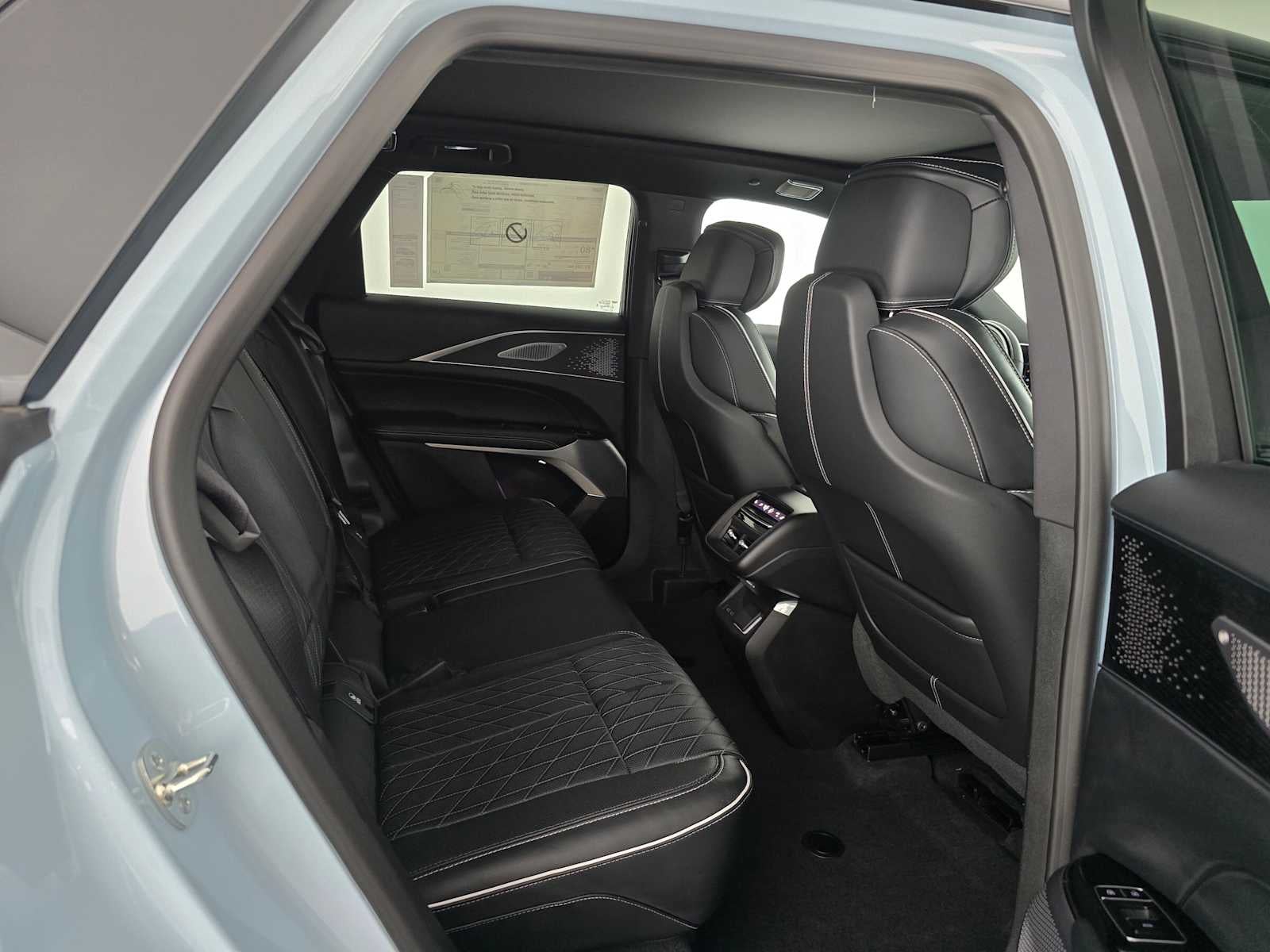 2026 Cadillac LYRIQ LYRIQ-V Premium