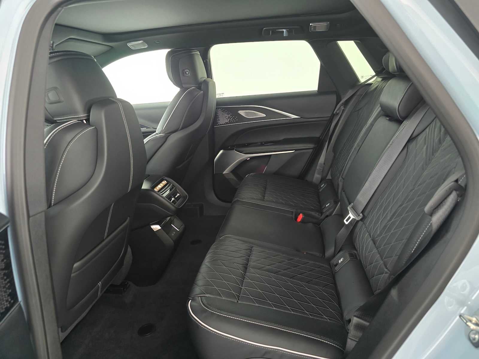 2026 Cadillac LYRIQ LYRIQ-V Premium