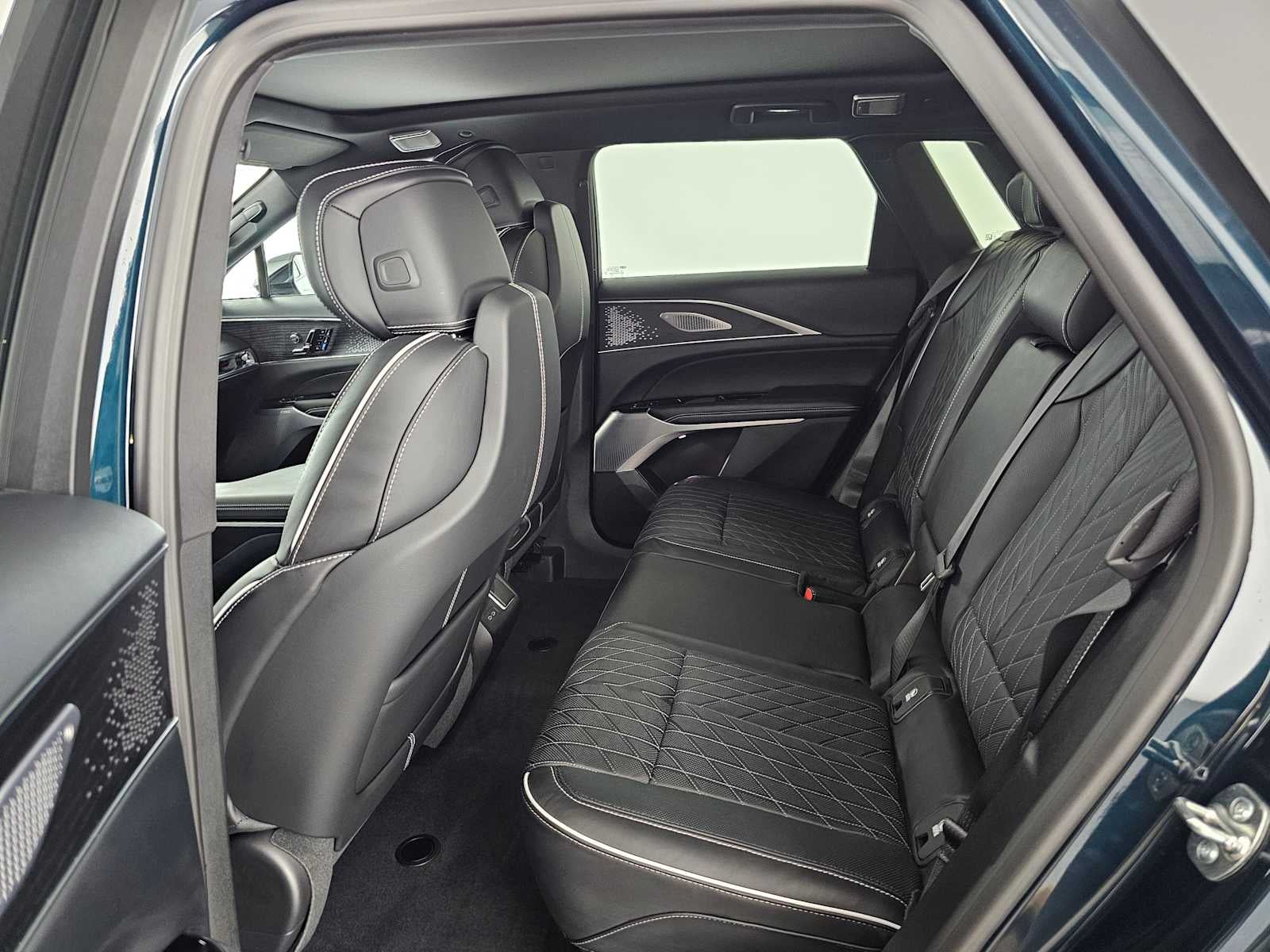 2026 Cadillac LYRIQ LYRIQ-V Premium