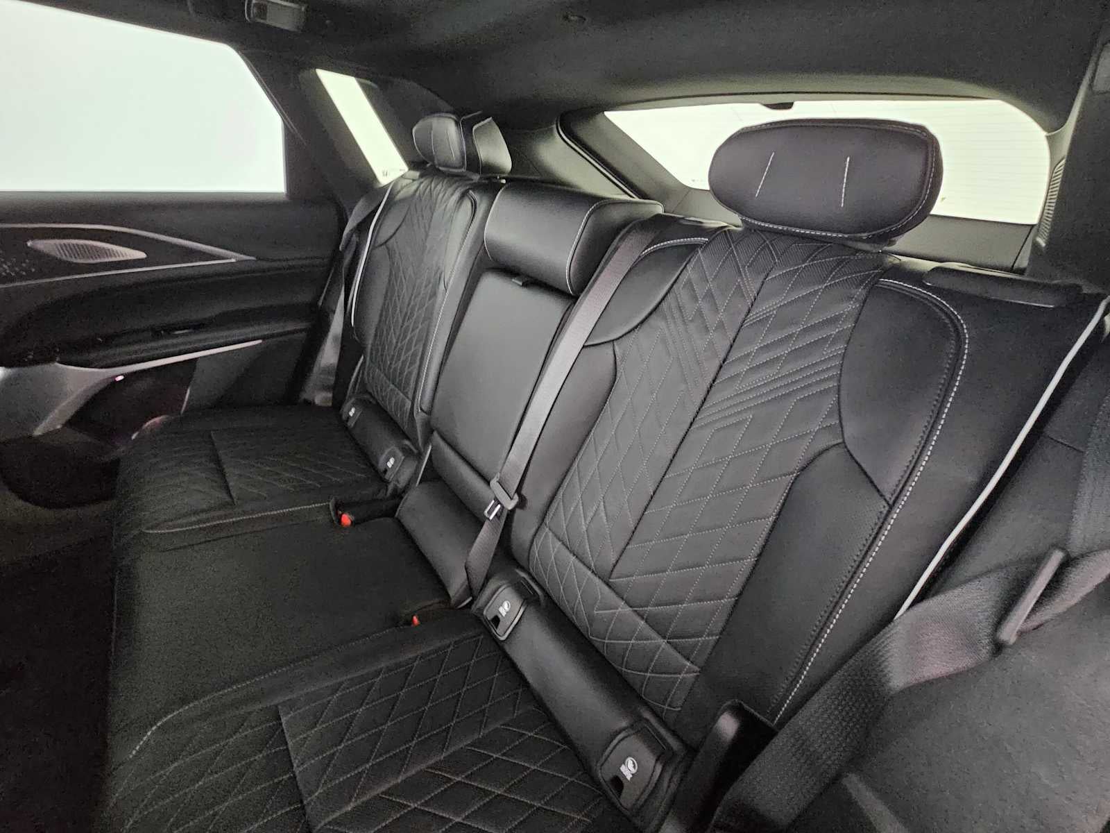 2026 Cadillac LYRIQ LYRIQ-V Premium