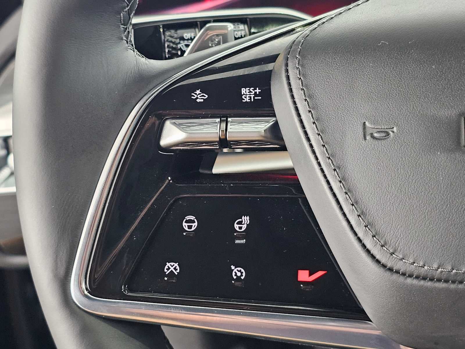 2026 Cadillac LYRIQ LYRIQ-V Premium