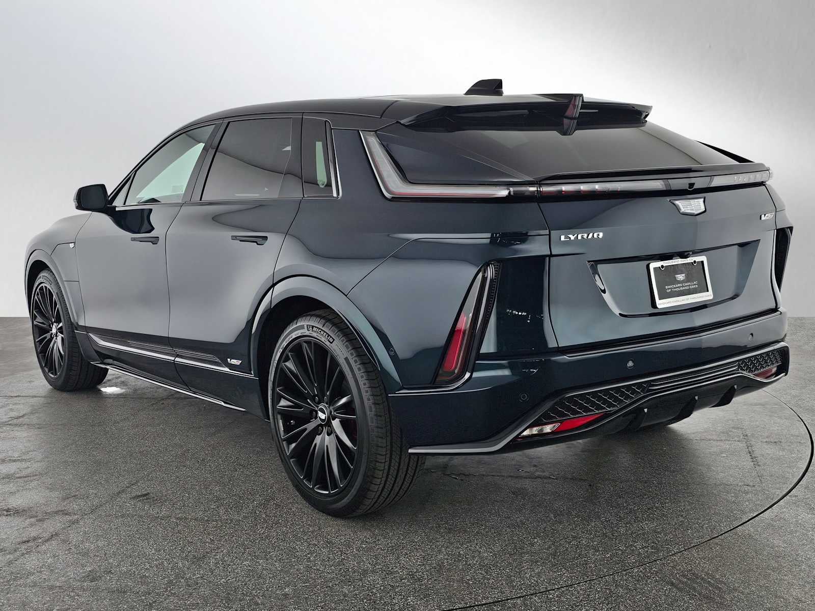 2026 Cadillac LYRIQ LYRIQ-V Premium