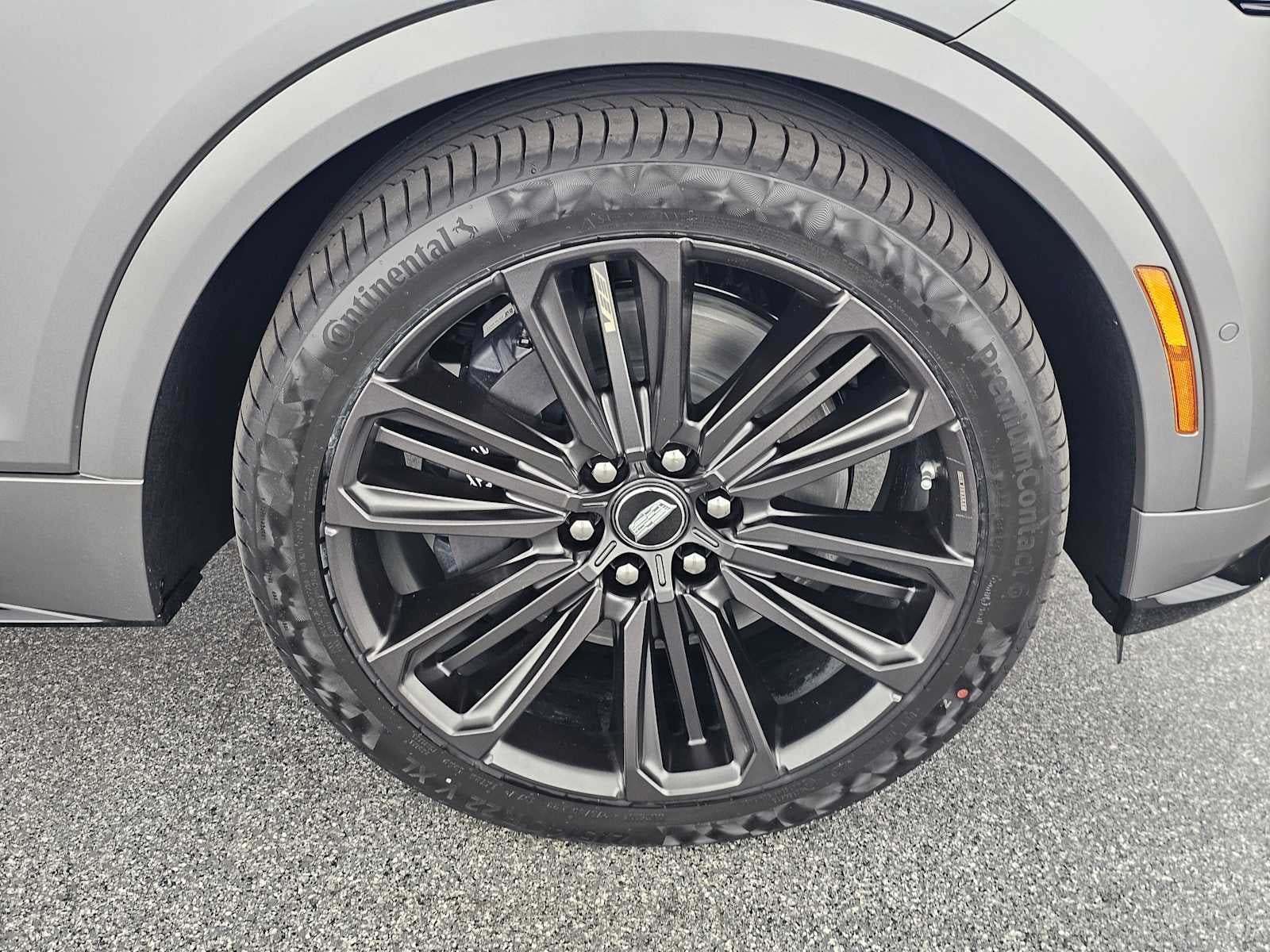 2026 Cadillac LYRIQ LYRIQ-V Premium