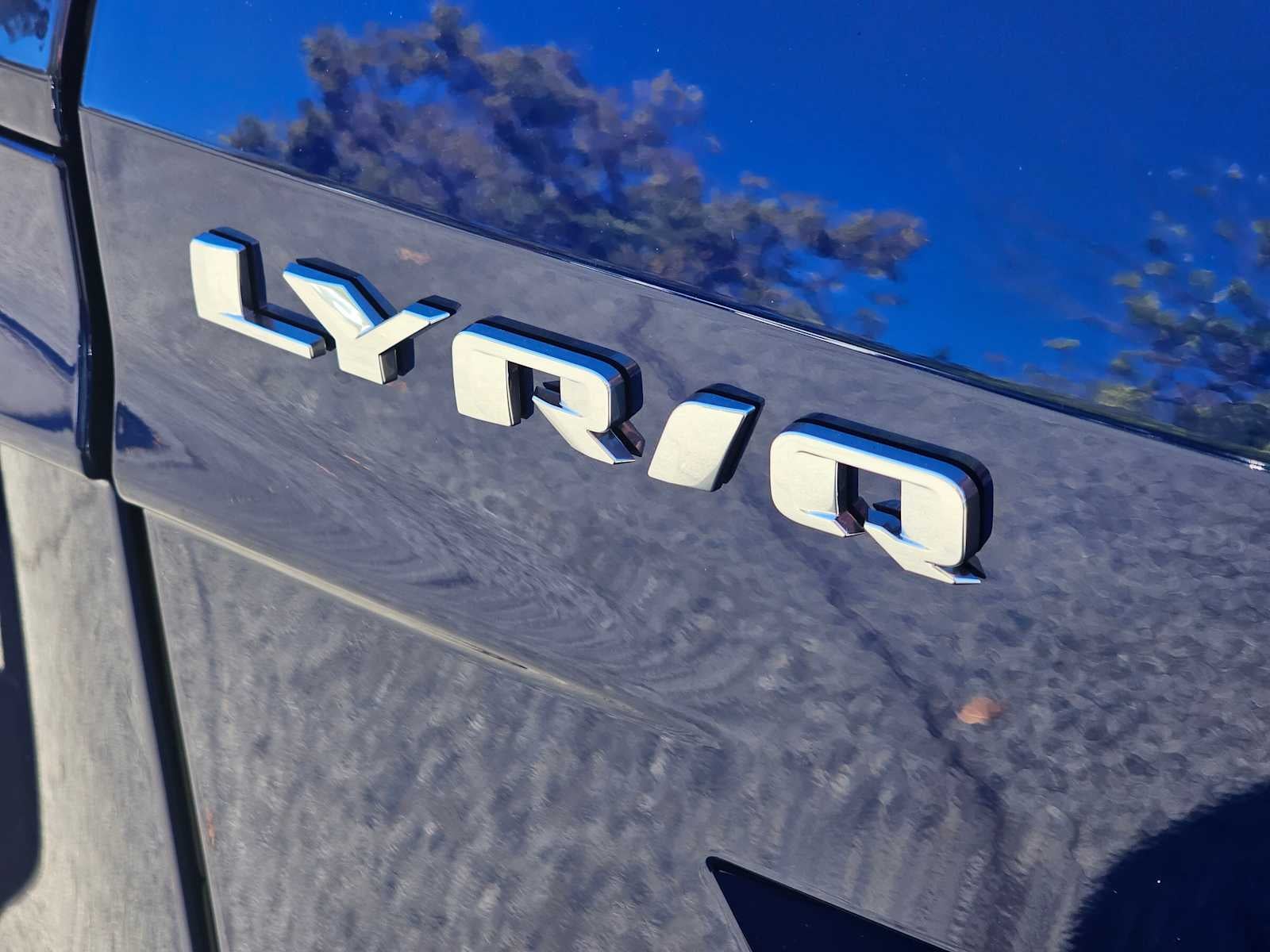2026 Cadillac LYRIQ LYRIQ-V Premium